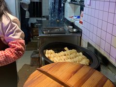 锅贴-洋洋锅贴
