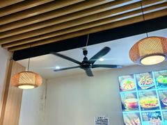 -郑记•不夜城烧烤•龙虾•虾蟹(黄鹤楼店)