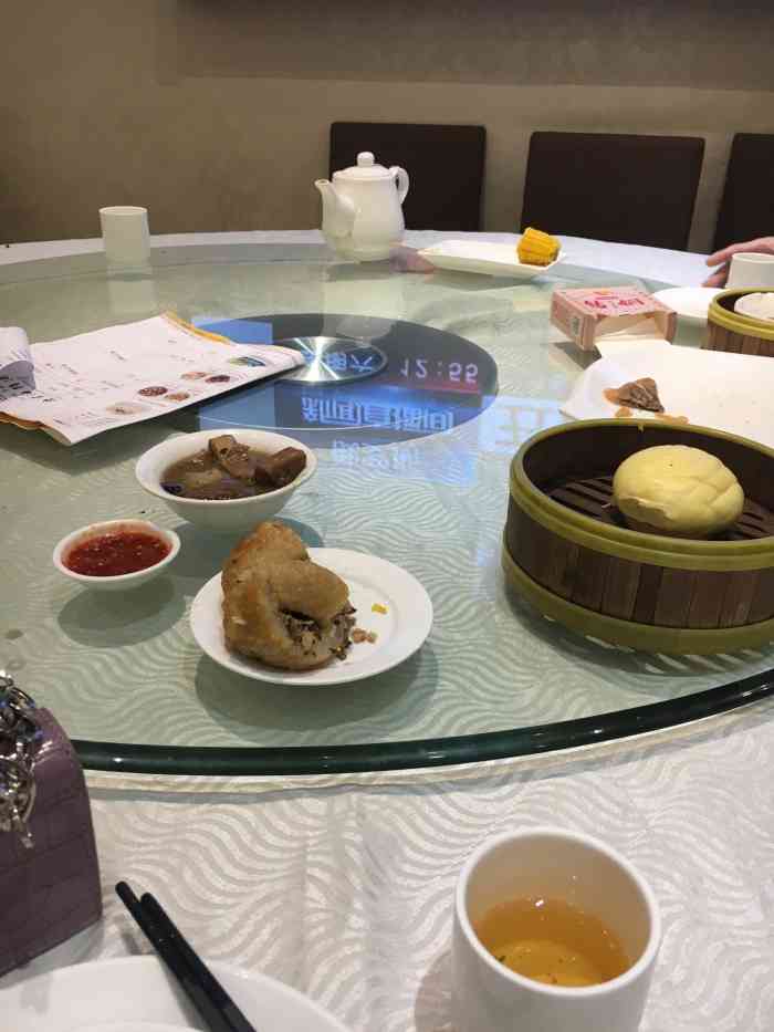 环境一般,菜式味道一般,价格比较实惠!