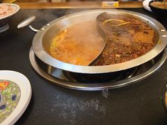 -沸炉重庆老火锅(军事博物馆店)