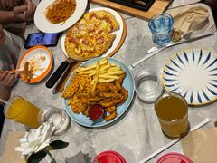 -必胜客(漕宝路店)