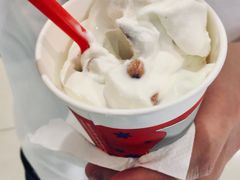 优格杏仁-DQ·蛋糕·冰淇淋(虹口龙之梦店)