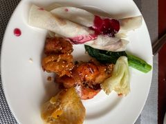 -东西风牛排馆周末烧烤自助(首都机场希尔顿店)