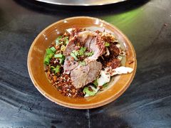 跷脚牛肉小锅-怪难吃·乐山跷脚牛肉(新牌坊店)