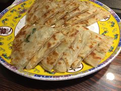葱油饼-七菜馆·东北菜·蒸饺(文体路店)
