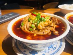 -炉小二铜锅牛蛙•川湘菜(三里屯店)