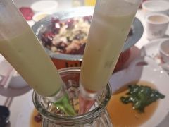 -小鱼小牛·鱼牛干锅·脆鱼火锅(世欧广场店)