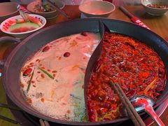 -赵美丽·重庆社区火锅·直营店(火车东站·中豪国际店)