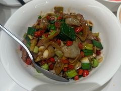 -渝是乎酸菜鱼(龙旗购物中心店)