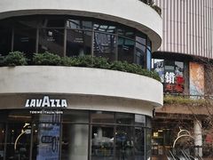 -瑞虹新天地月亮湾