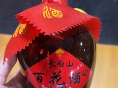 -果松木炭酸菜铜火锅·外婆参鸡汤