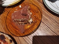 -La Strada(安福路店)