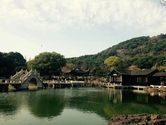 -灵岩山风景区