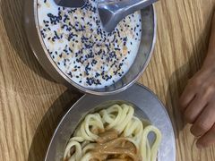 -白翔甜食店