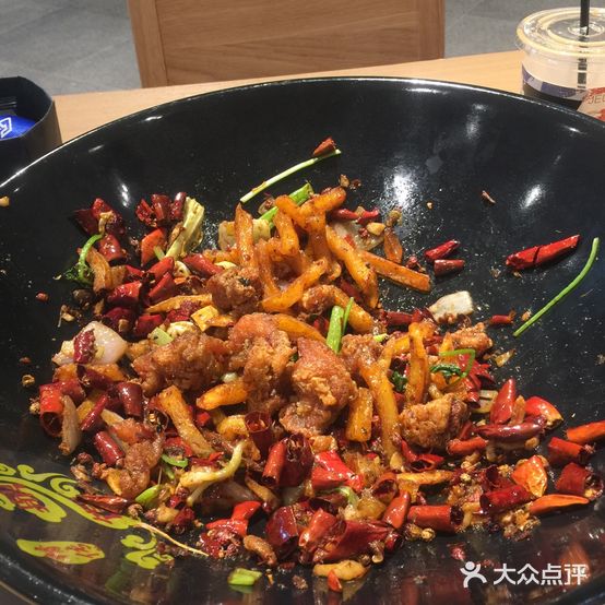精传鼎馔成都麻辣想过(新光天地店)