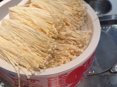 -龍歌自助小火锅(芝罘万达店)