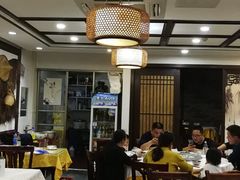 大堂-溱湖八鲜菜馆