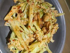 干锅菜花-蜜桃餐厅·伴山(湖滨商业街店)