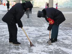 -人民防洪胜利纪念塔