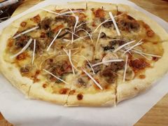 -I HOLIC艾豪丽披萨(KKone店)