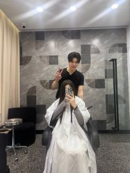 -SWANK SALON