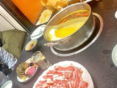 -红菇坊鲜汤火锅(淮河街店)