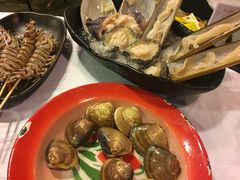 -鲜入围煮花胶鸡海鲜火锅