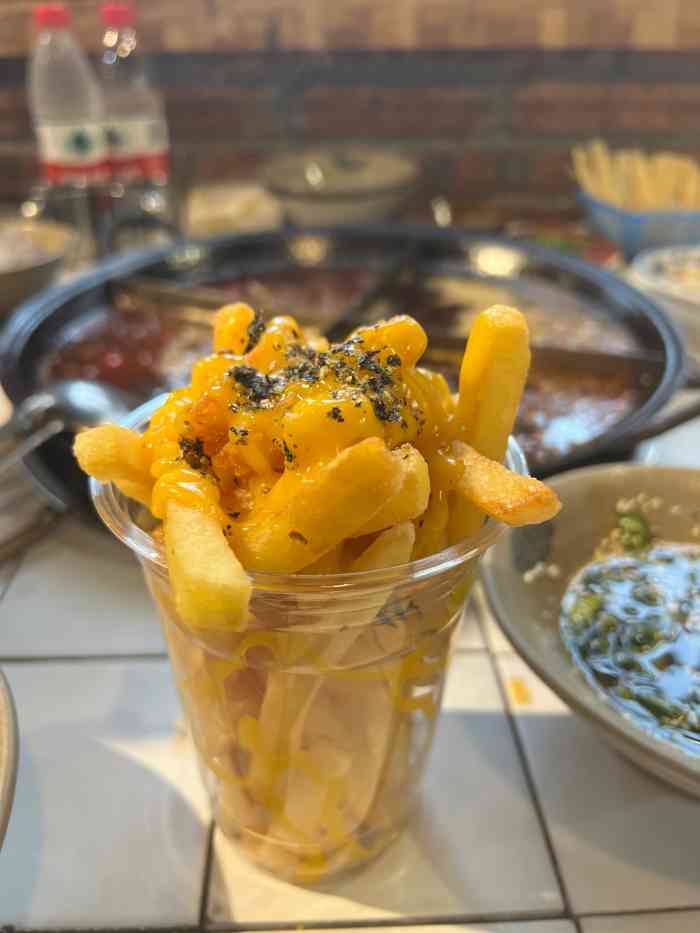 41人赞1小面仔2022年9月6日打分价格真的还是阔以,但是88道已经不如