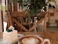 -AHAVA·Fang Baking Studio