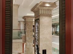 -怡咖啡海鲜自助餐厅(浦东香格里拉店)