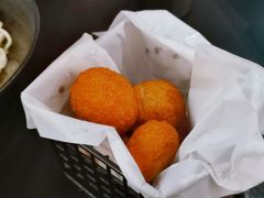 爆浆龙虾沙拉丸-贡梅老面馆·蟹粉面·无锡特色小吃(南长街主推店)