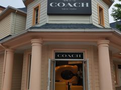 -COACH蔻驰(赛特奥特莱斯店)