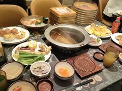 -牛YO寿喜烧·铁板烧和牛火锅自助(市府恒隆店)