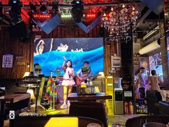-喜鹊音乐酒馆(西街店)