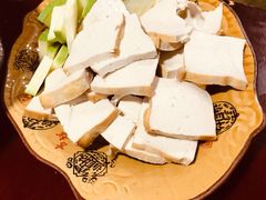 -卡拉农庄 正宗斗鸡肉