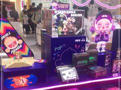 -泡泡玛特POPMART(上海环球港店)