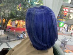 -诗悦发型SALON·圣罗兰店