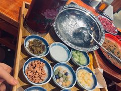 -周小明火锅(黑金冠社区店)