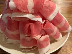 -洞庭洲·防空洞火锅·烧烤·铜锅涮肉(新百广场店)