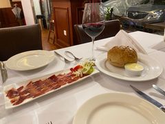 超多黄油的餐前面包-摩根扒房(桐梓林店)