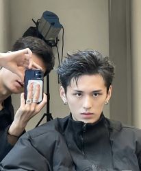 -BABY FACE沙龙