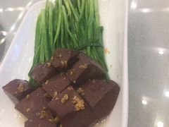 韭菜猪红-太子园林酒家