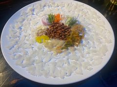 三文鱼鱼生捞起-猪肉婆私房菜(容桂总店)