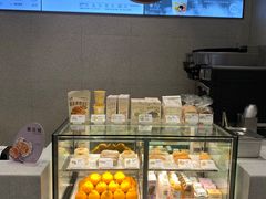 面包甜点陈列柜-喜茶(上海奉贤宝龙店)