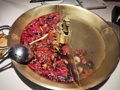 -小龙翻大江文化火锅(宽窄店)