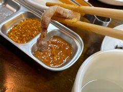 厚切猪肉-·缸桶屋·韩式牛肋条自助烤肉(西湖D11店)
