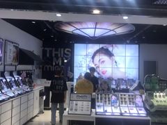 -miomi米欧米隐形眼镜(领展购物广场·中关村店)