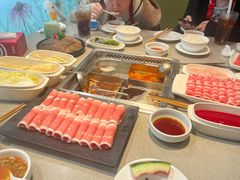 -海底捞火锅(新松江路生日主题店)