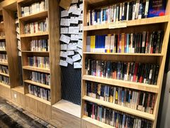 -晓风书屋(大学路店)