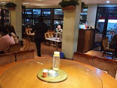 大堂-铁胖子口碑长沙菜·龙虾烧烤(赤岗社区店)